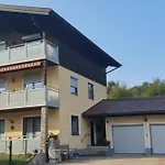 Walters - Wohfuehlurlaub Fuer Mensch Und Hund Apartment Anif